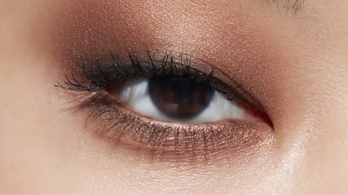 LIGHTWEIGHT, SILKY-SMOOTH TEXTURE